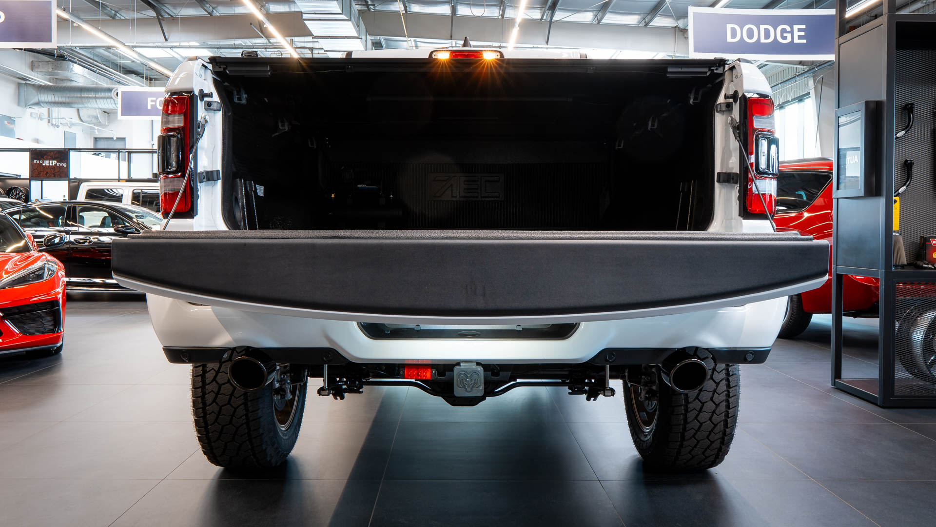 RAM Sport 12 5.7 282 kW automat rok 2026, Česko — foto 5 z 35