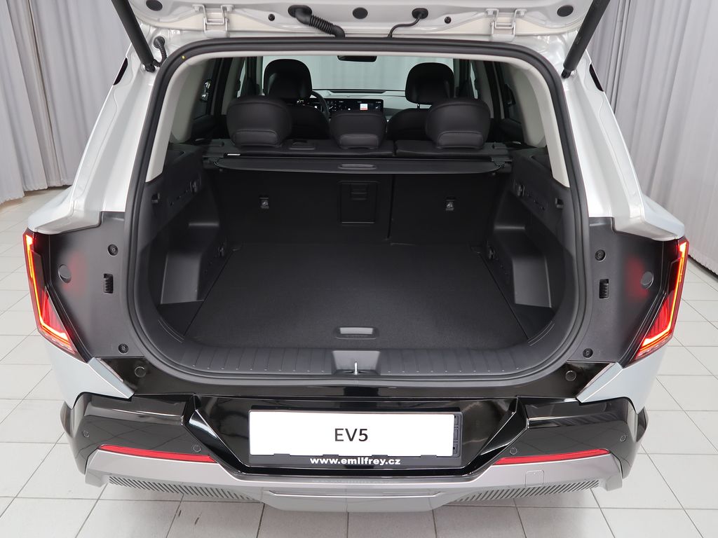 Kia EV5 50 kW automat rok 2026, 10 000 km, Česko — foto 14 z 14