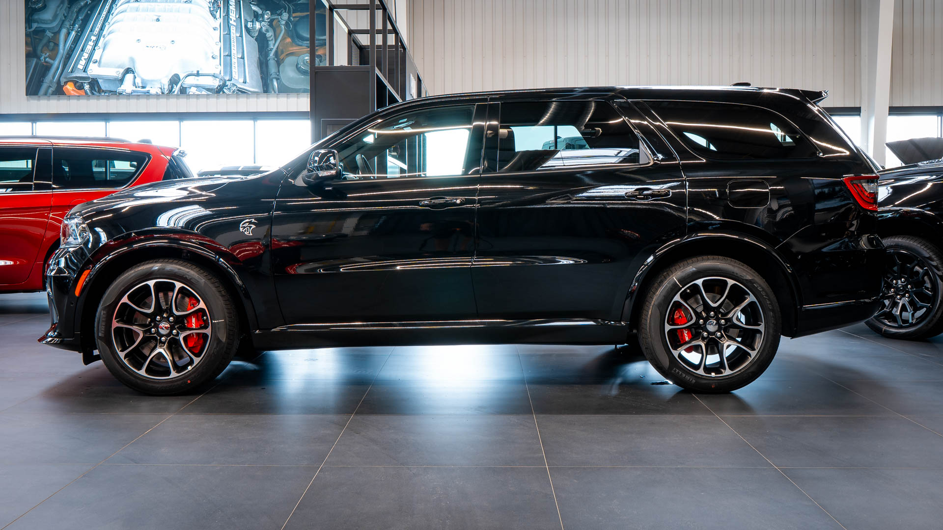 Dodge Durango Srt Hellcat 6.2 522 kW automat rok 2026, Česko — foto 2 z 60