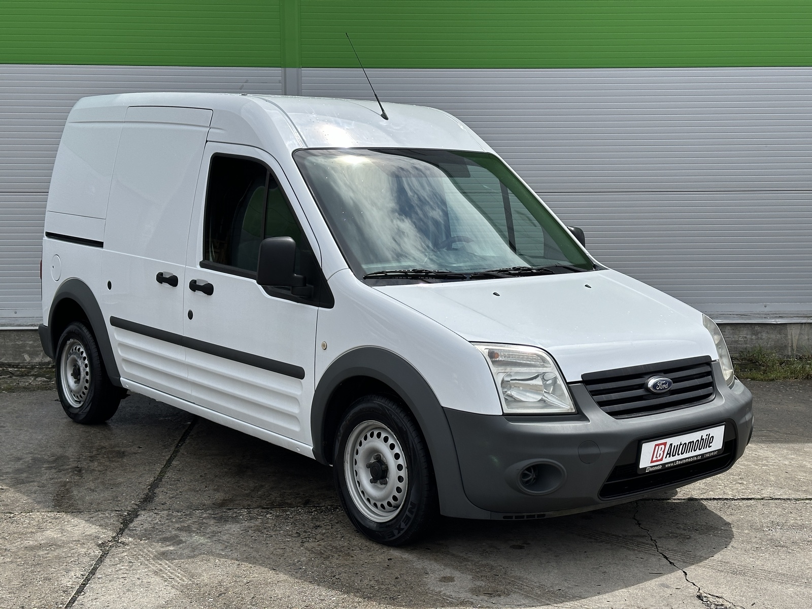 Ford 1.8 TD 55 kW manuál rok 2009, 147 586 km, Česko — foto 3 z 25