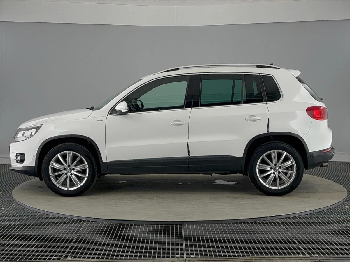Volkswagen Ojete Tiguan 4x4 2.0 TDI 7dsg 130 kW rok 2013, 219 370 km, Česko — foto 3 z 41