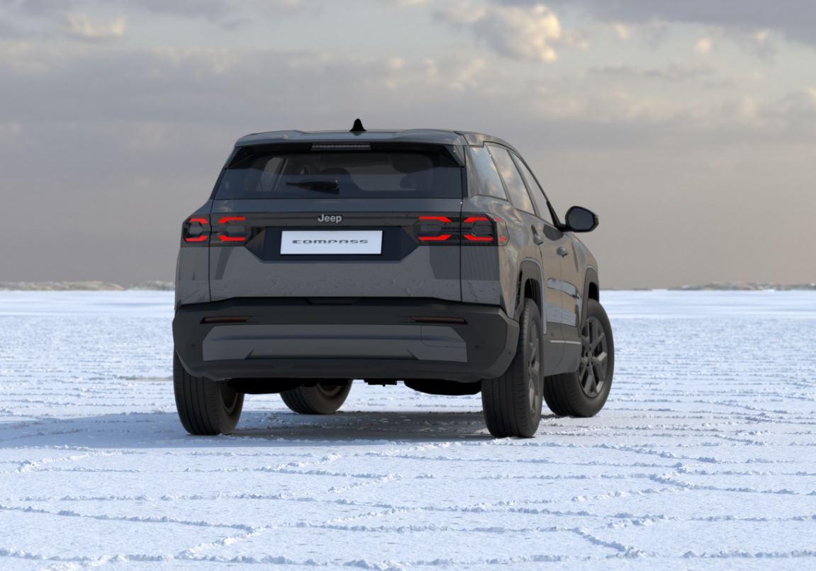 Jeep Compass Altitude Hybrid 1,2 automat 107 kW rok 2026, Česko — foto 7 z 12