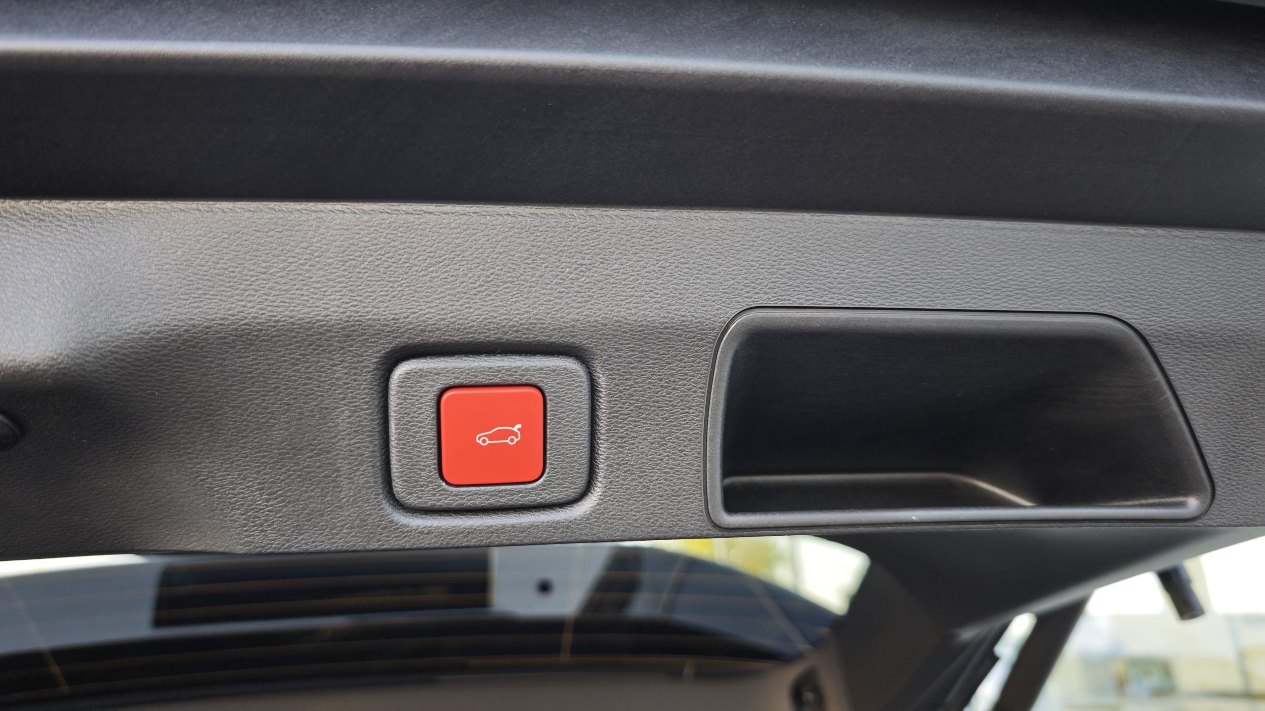 Jeep Compass First Edition 1,2 107 kW automat rok 2026, Česko — foto 11 z 38
