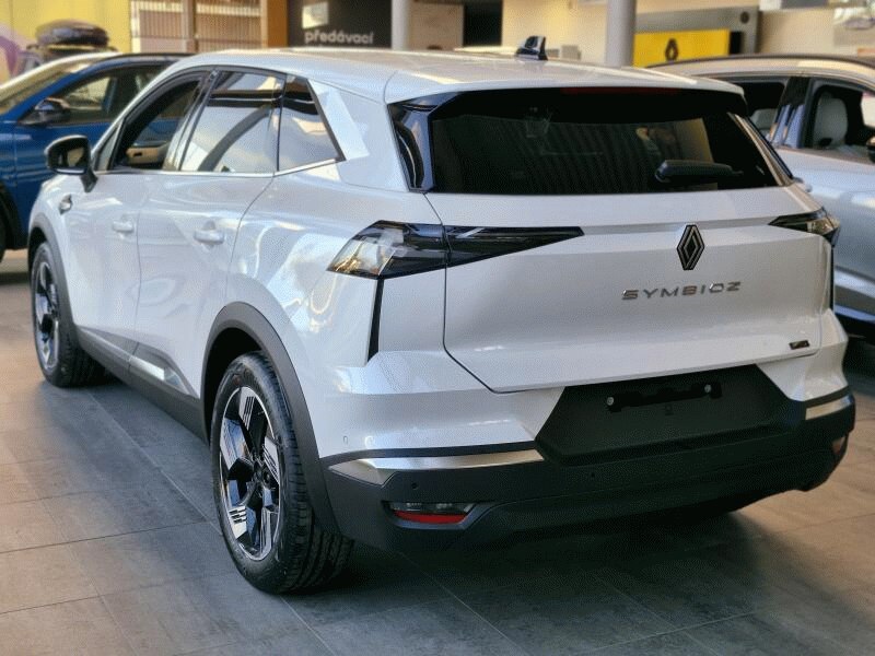 Renault Symbioz Techno 1,8 116 kW rok 2026, 0 km, Česko — foto 3 z 15