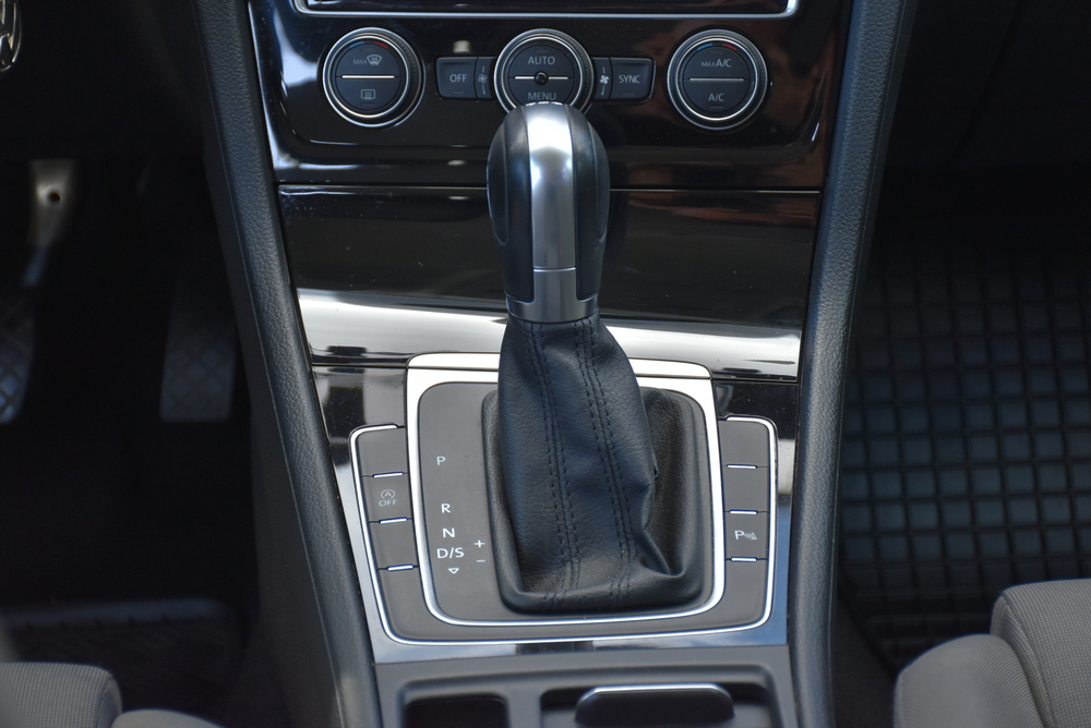 Volkswagen Golf tdi dsg 110 kW, 271 141 km, Česko — foto 16 z 23