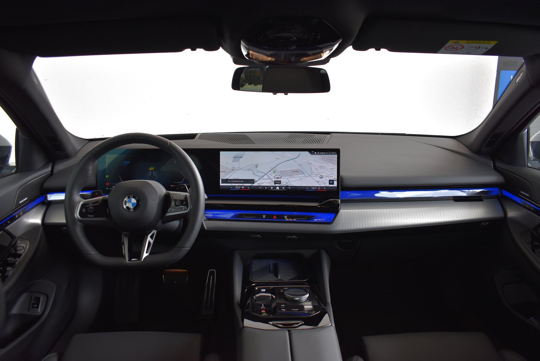 BMW Řada 5 xDrive 286 kW automat, 12 500 km, Česko — foto 6 z 60