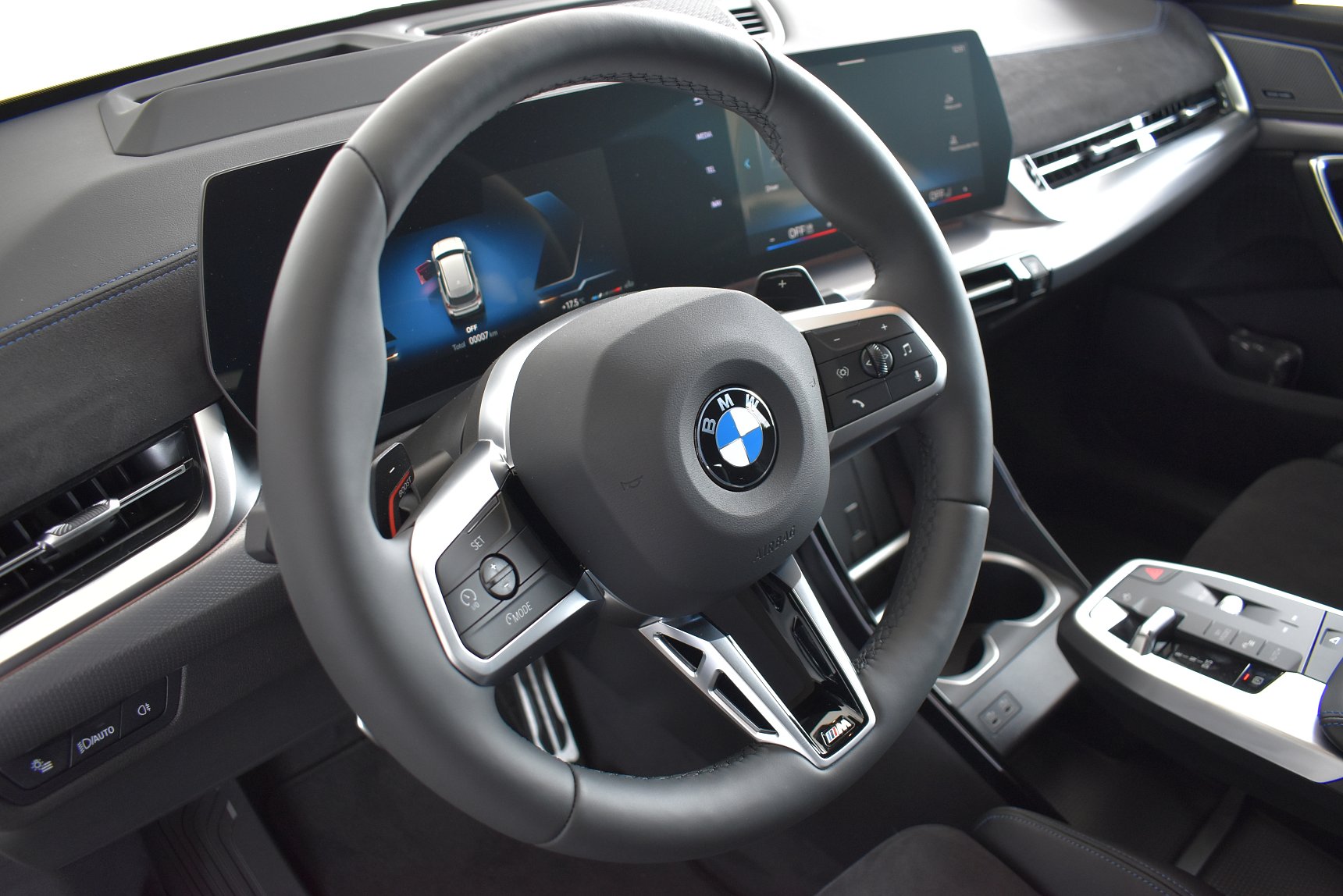 BMW x1 163 kW automat, 13 445 km, Česko — foto 10 z 60
