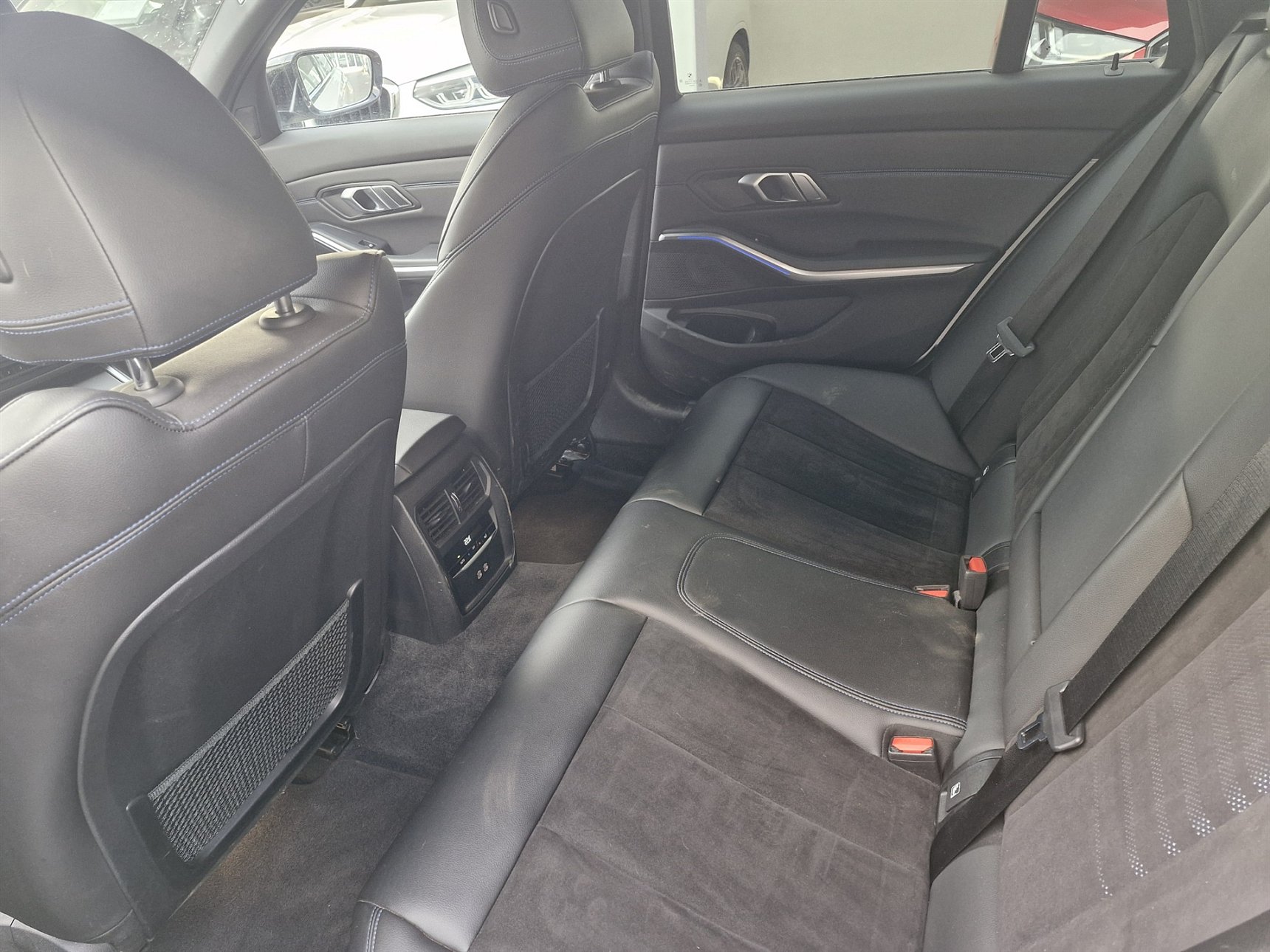BMW Řada 3 xDrive 286 kW automat, 92 881 km, Česko — foto 9 z 60