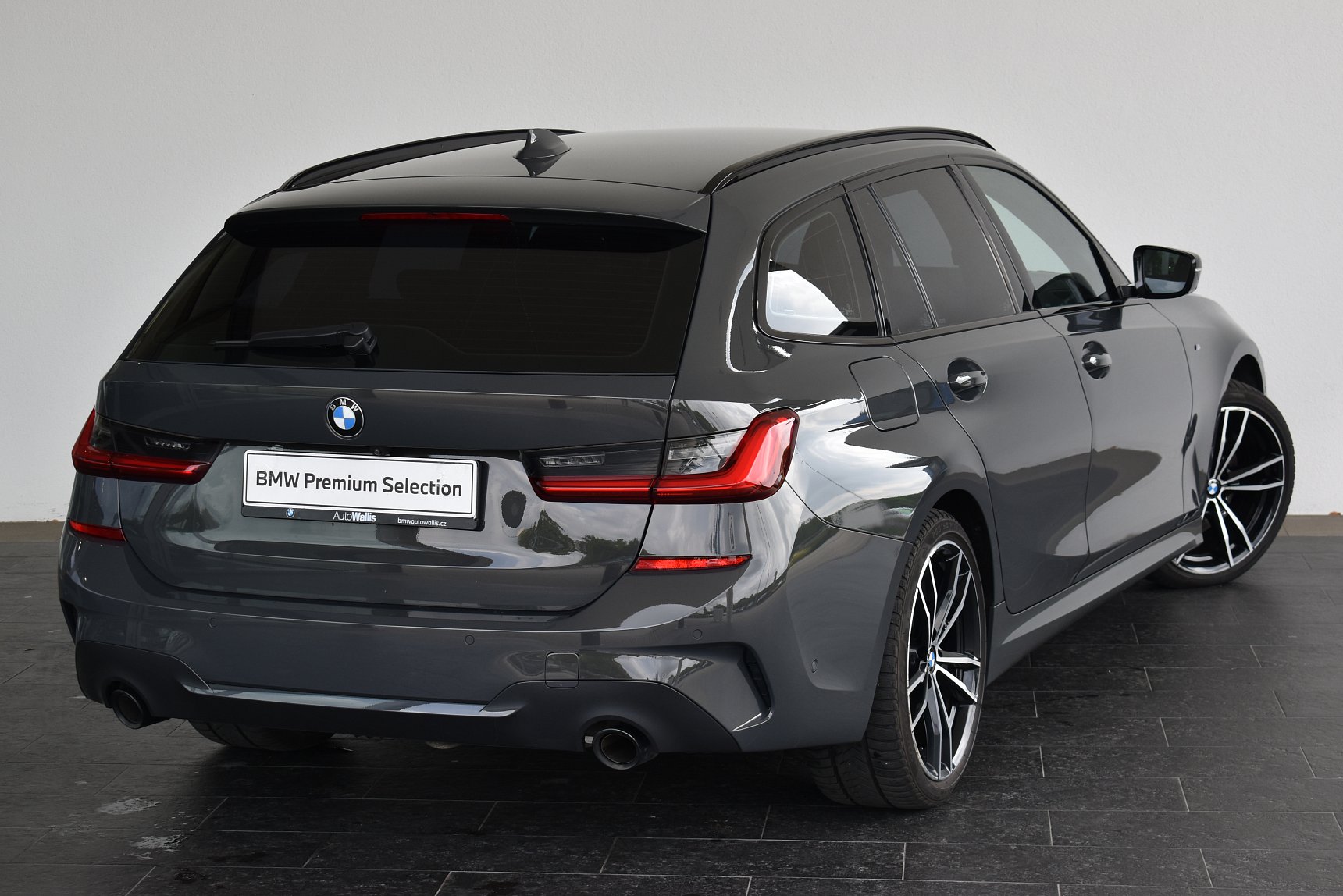 BMW Řada 3 xDrive 286 kW automat, 105 000 km, Česko — foto 2 z 60