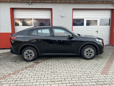 BMW ix2 150 kW automatic rok 2025, 7 646 km, Česko — foto 14 z 60