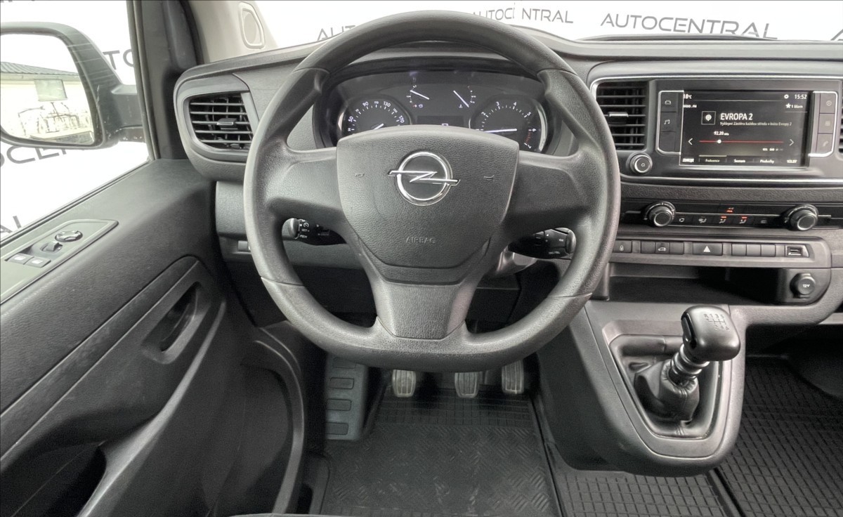 Opel Vivaro 1 1.5 CDTi 88kw manuál rok 2023, 166 715 km, Česko — foto 13 z 22