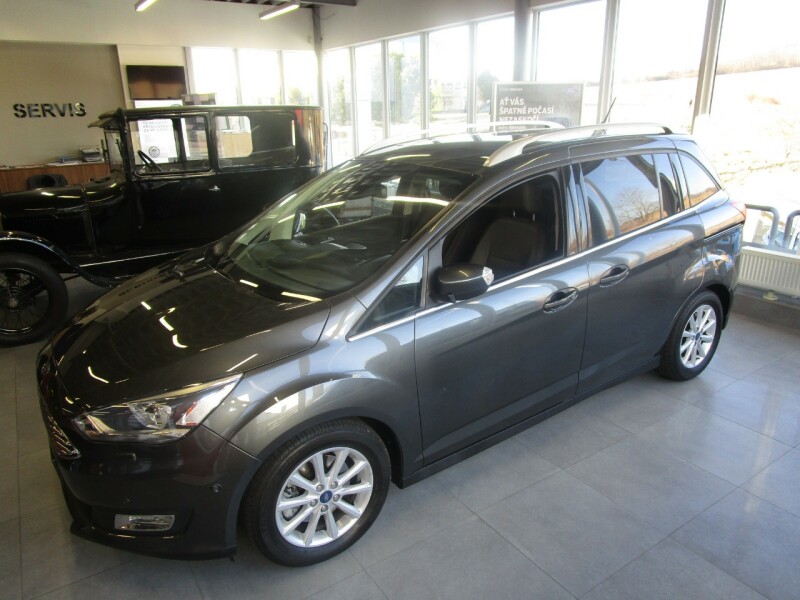 Ford C-max Grand 1.5, 19 338 km, Česko — foto 2 z 60