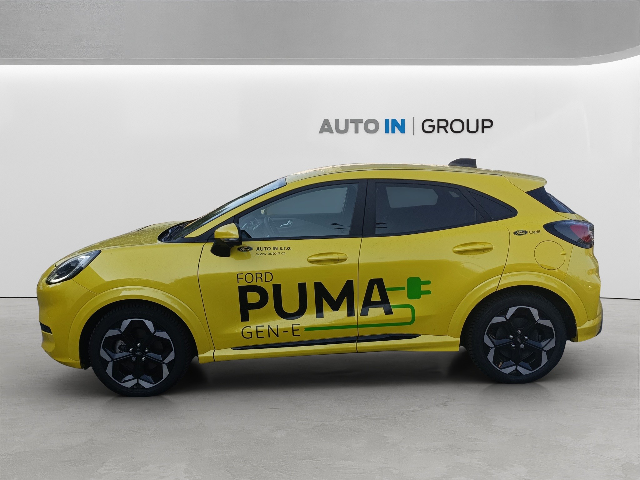 Ford Puma 43 kWh 123 kW, Česko — foto 5 z 28