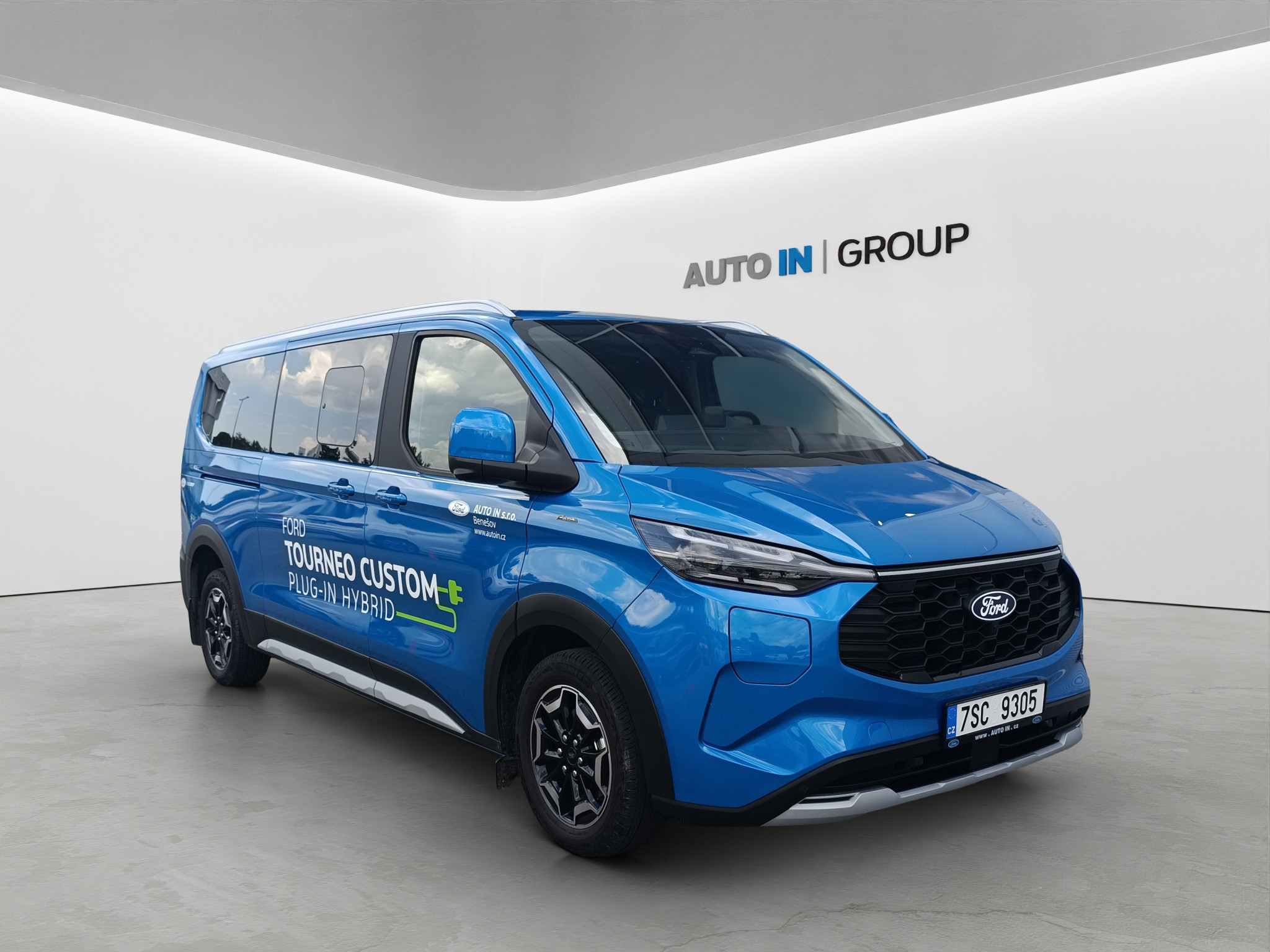 Ford Tourneo Custom Active 2.5 2,5 PHEV 171, Česko — foto 15 z 35