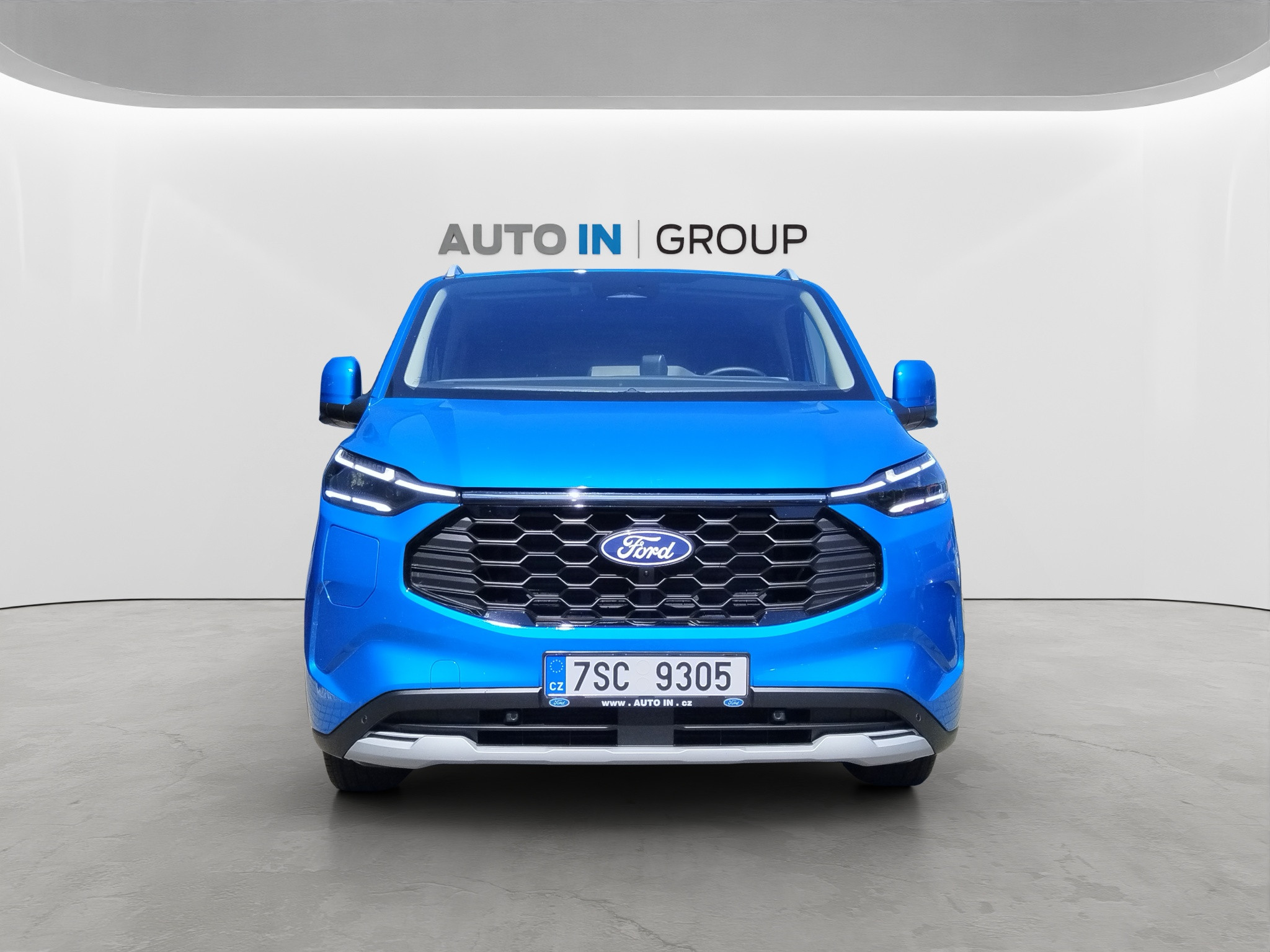 Ford Tourneo Custom Active 2.5 2,5 PHEV 171, Česko — foto 3 z 35
