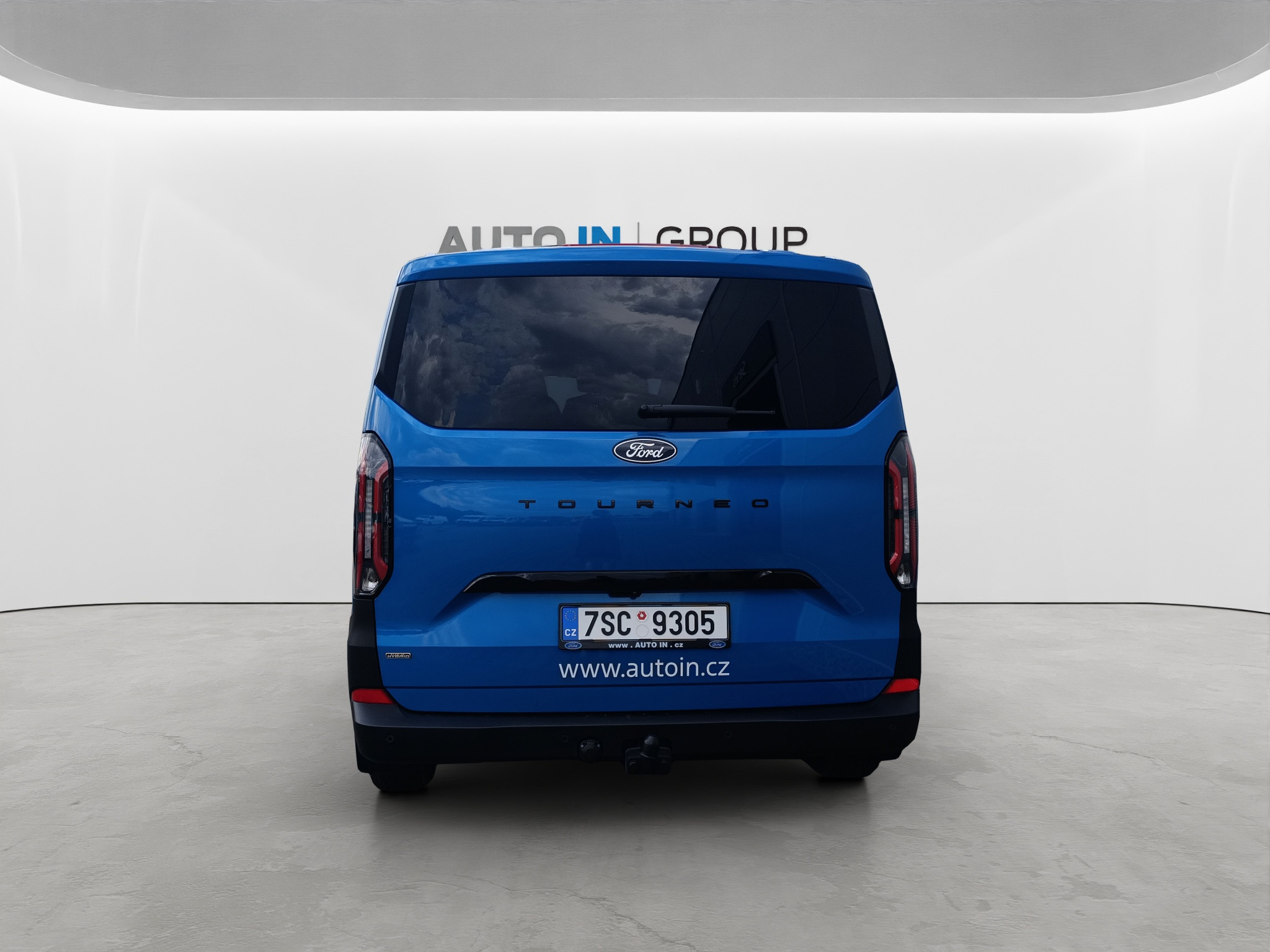 Ford Tourneo Custom Active 2.5 2,5 PHEV 171, Česko — foto 9 z 35