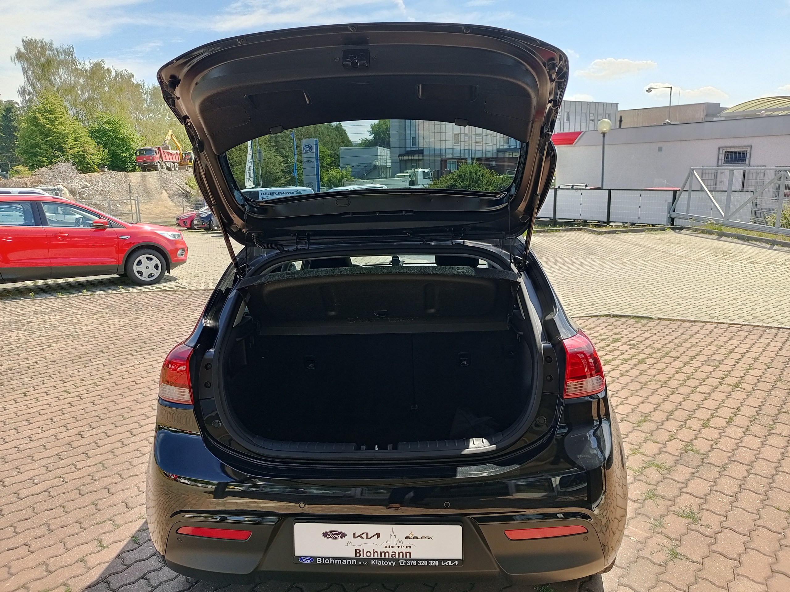 Kia Rio 1.2, Česko — foto 11 z 34