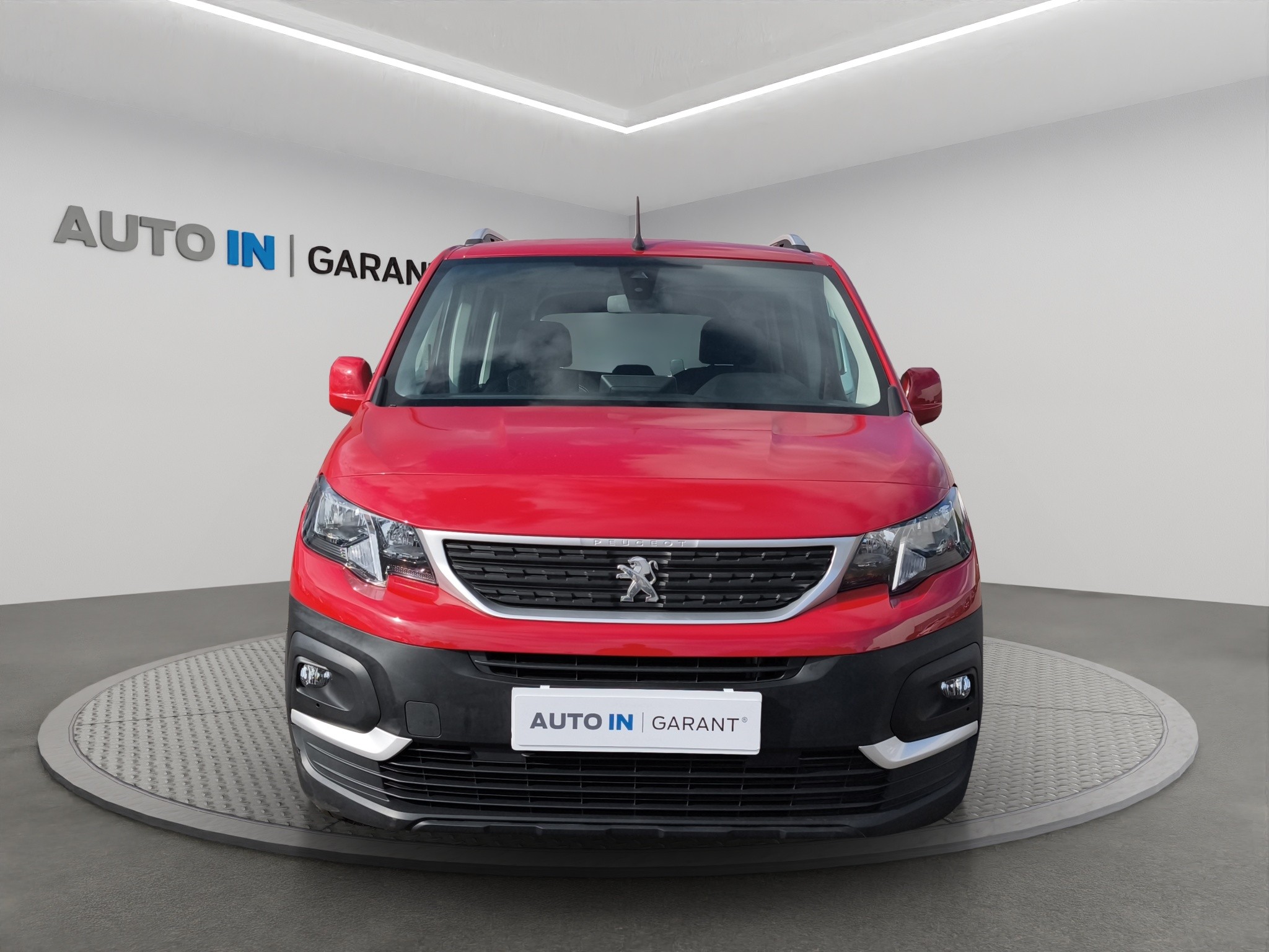 Peugeot Rifter Active 1.2 81kW, Česko — foto 3 z 54