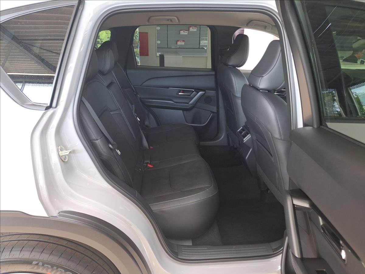 Mazda CX-5 2.5 2,5 104 kW automat, 2 km, Česko — foto 8 z 35