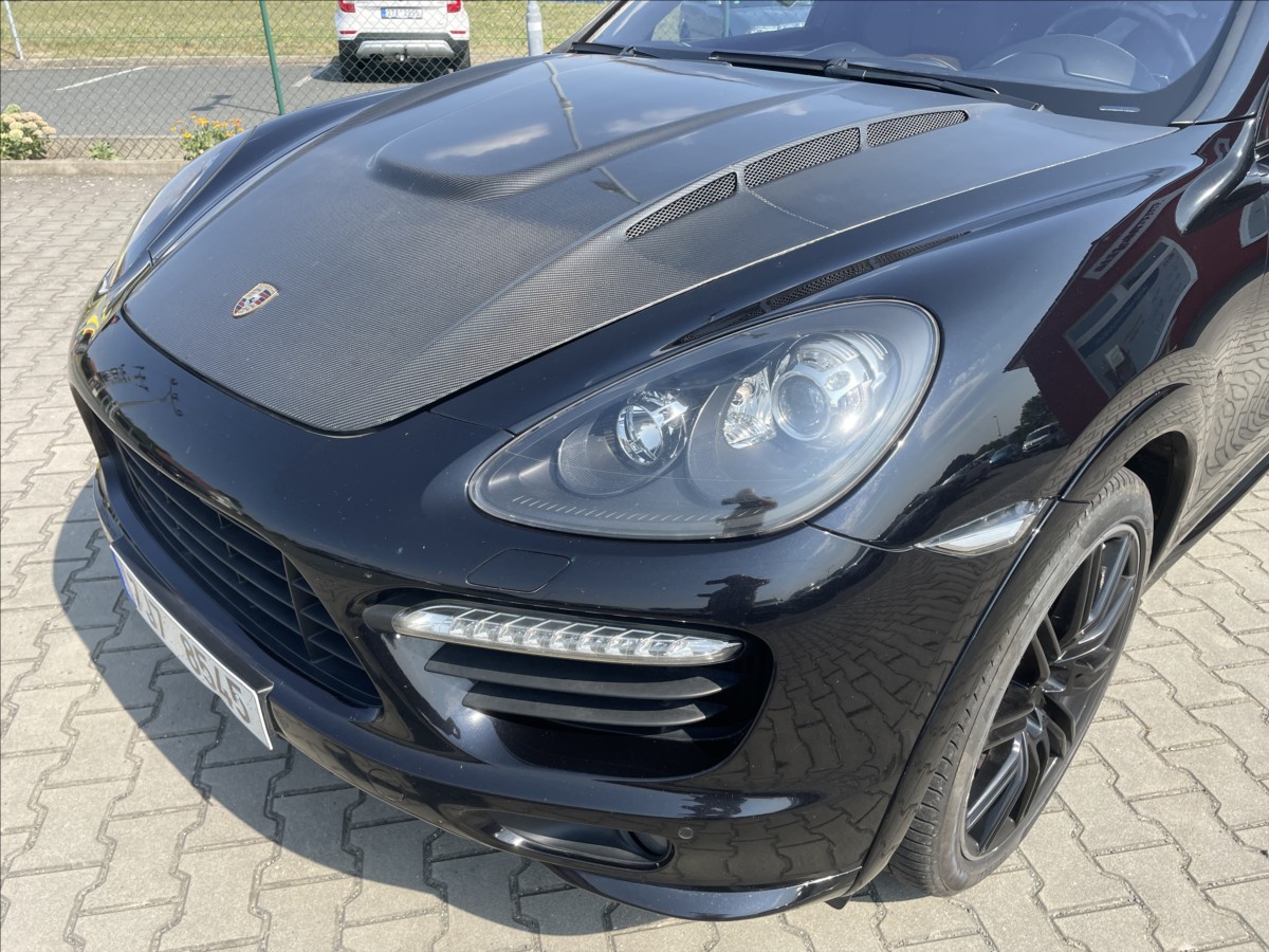 Porsche Cayenne v8 4.8 4,8 397 kW automat rok 2012, 311 631 km, Česko — foto 6 z 42