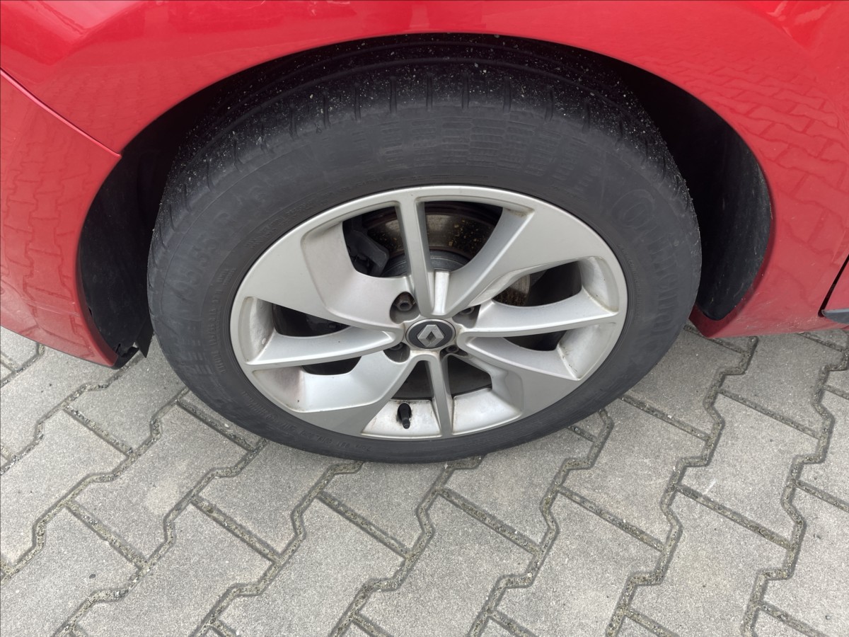Renault Clio Čr Digiklima 1.5 dCi 1,5 55 kW manual rok 2017, 116 247 km, Česko — foto 6 z 35