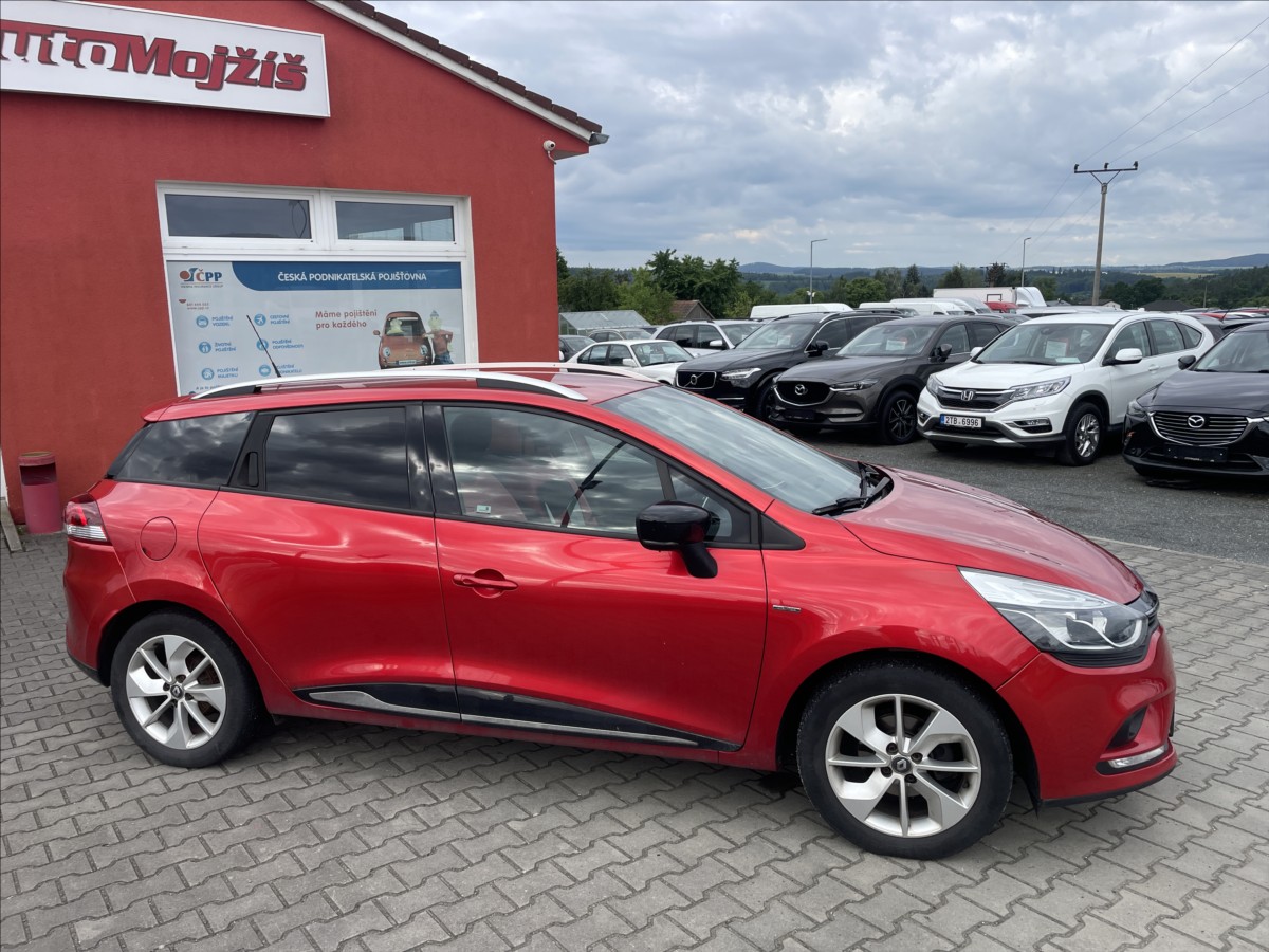 Renault Clio Čr Digiklima 1.5 dCi 1,5 55 kW manual rok 2017, 116 247 km, Česko — foto 8 z 35