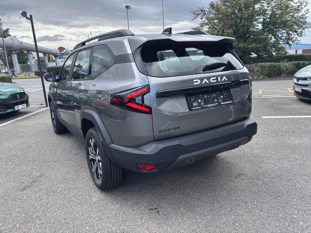 Bigster 1,2 103 kW automatic, 1 km, Česko — foto 3 z 9