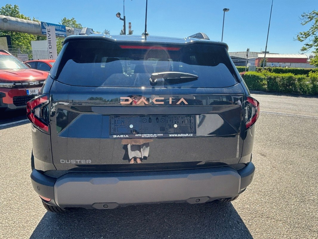 Duster 1,2 103 kW automatic, 2 km, Česko — foto 4 z 12