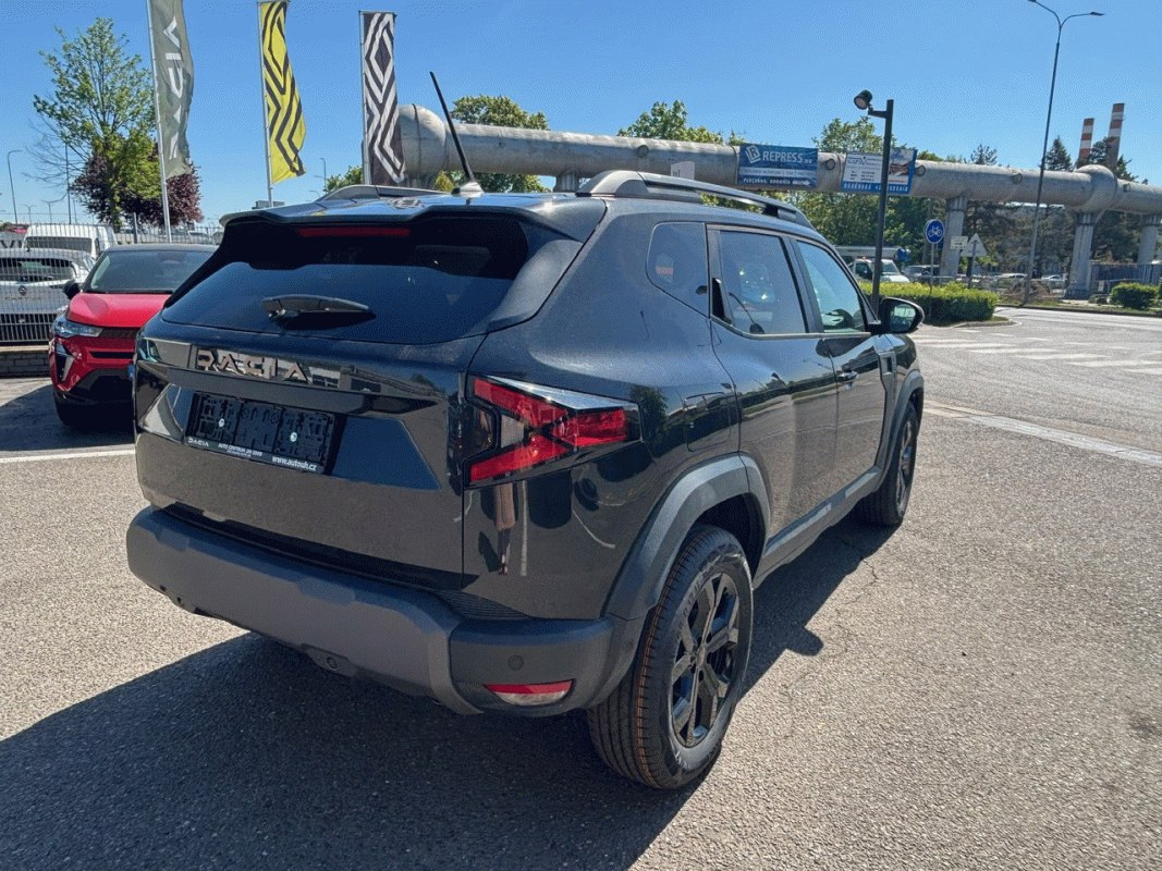 Duster 1,2 103 kW automatic, 2 km, Česko — foto 5 z 12