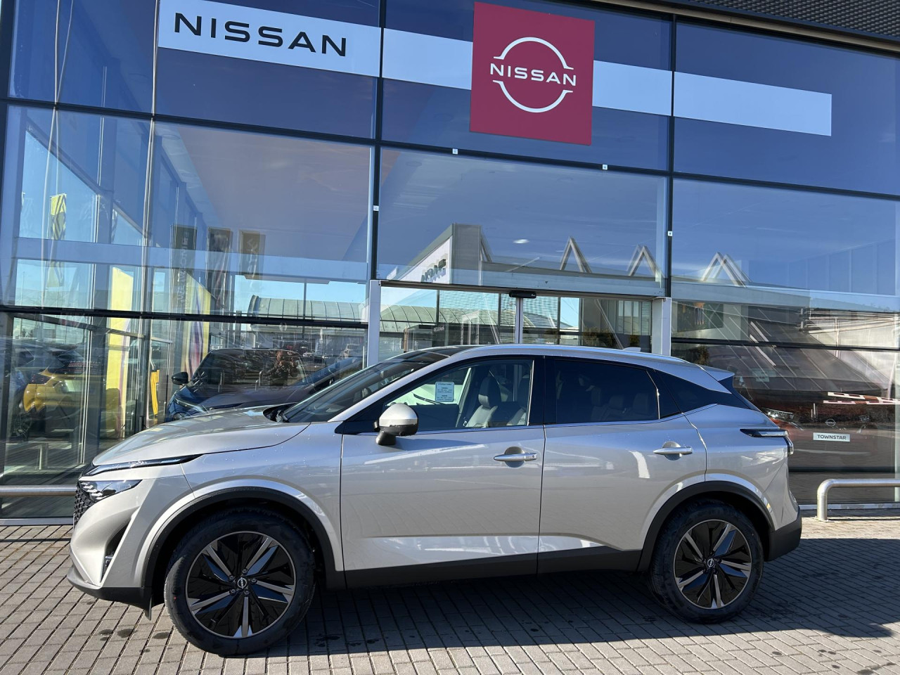 Nissan Qashqai 1.3 D 116 kW automatic, Česko — foto 3 z 8