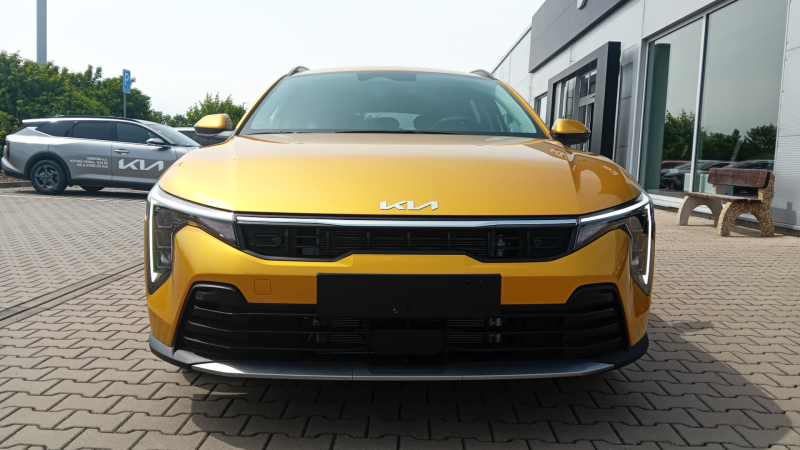 Kia 1,6 GDi 7DCT 110 kW, 5 km, Česko — foto 3 z 7