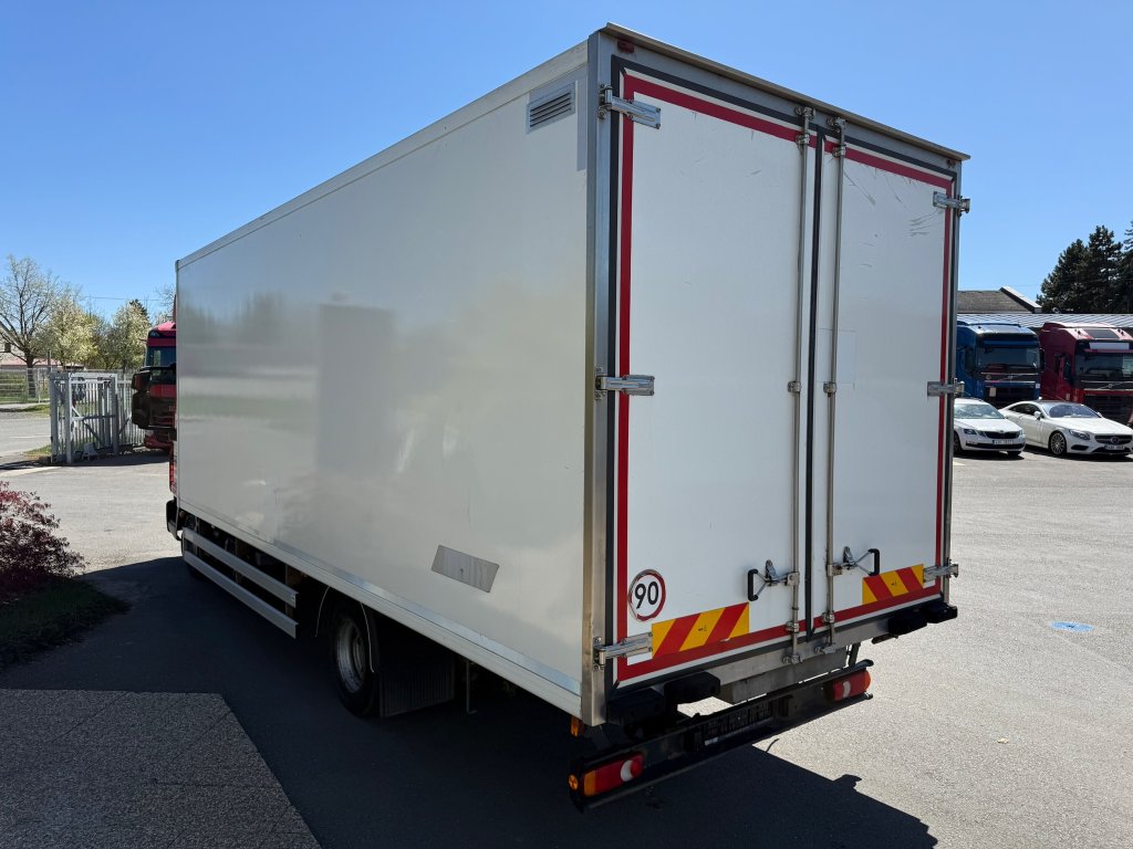 Iveco 75-190 1.1 I rok 2018, 353 000 km, Česko — foto 5 z 19