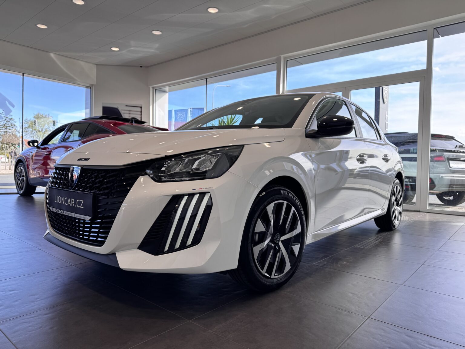 Peugeot 208 1,2 74 kW manuál, Česko — foto 6 z 51