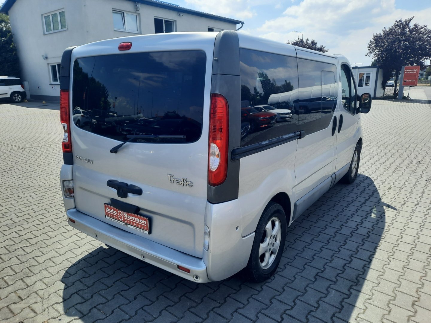 Renault Trafic 2 2.0 dCi 84 kW automatic rok 2014, 252 800 km, Česko — foto 5 z 18