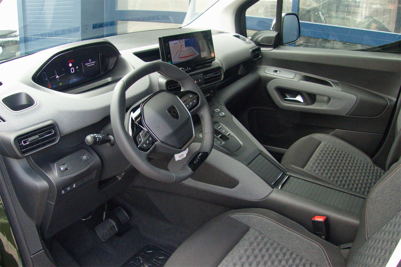 Peugeot Rifter Gt BlueHDi 1,5 96 kW automatic, 1 km, Česko — foto 5 z 5