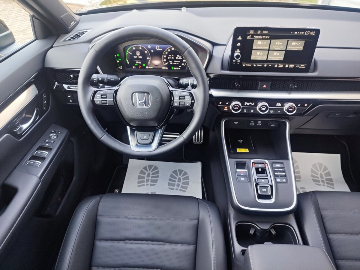 Honda n26 phev, Česko — foto 12 z 43