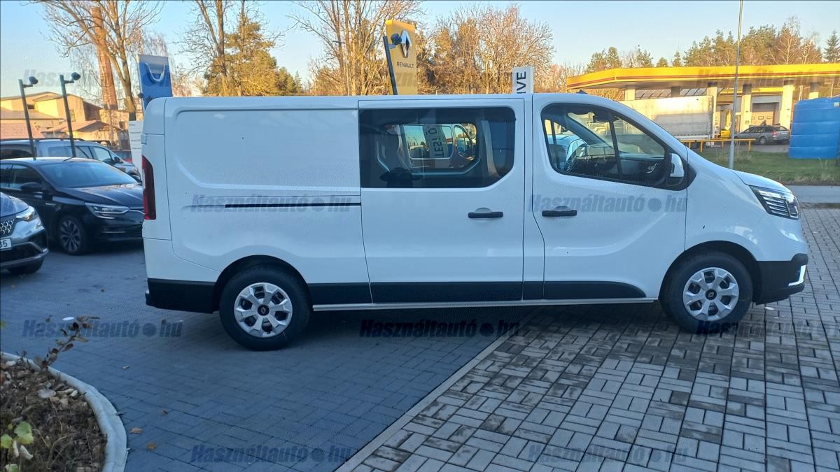 Renault Trafic 2 2,0 dCi 150 dci150 110 kW manual, 5 km, Česko — foto 3 z 13