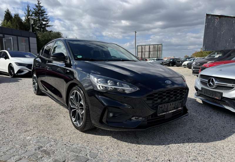 Ford Focus 20 2.0 TD 110kw manuál, 166 000 km, Česko — foto 2 z 60
