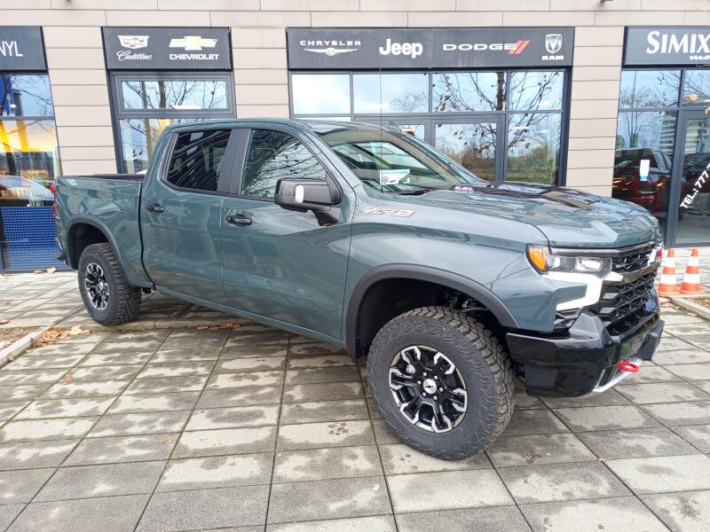 Chevrolet Silverado 6.2 313 kW rok 2025, 10 km, Česko — foto 5 z 7