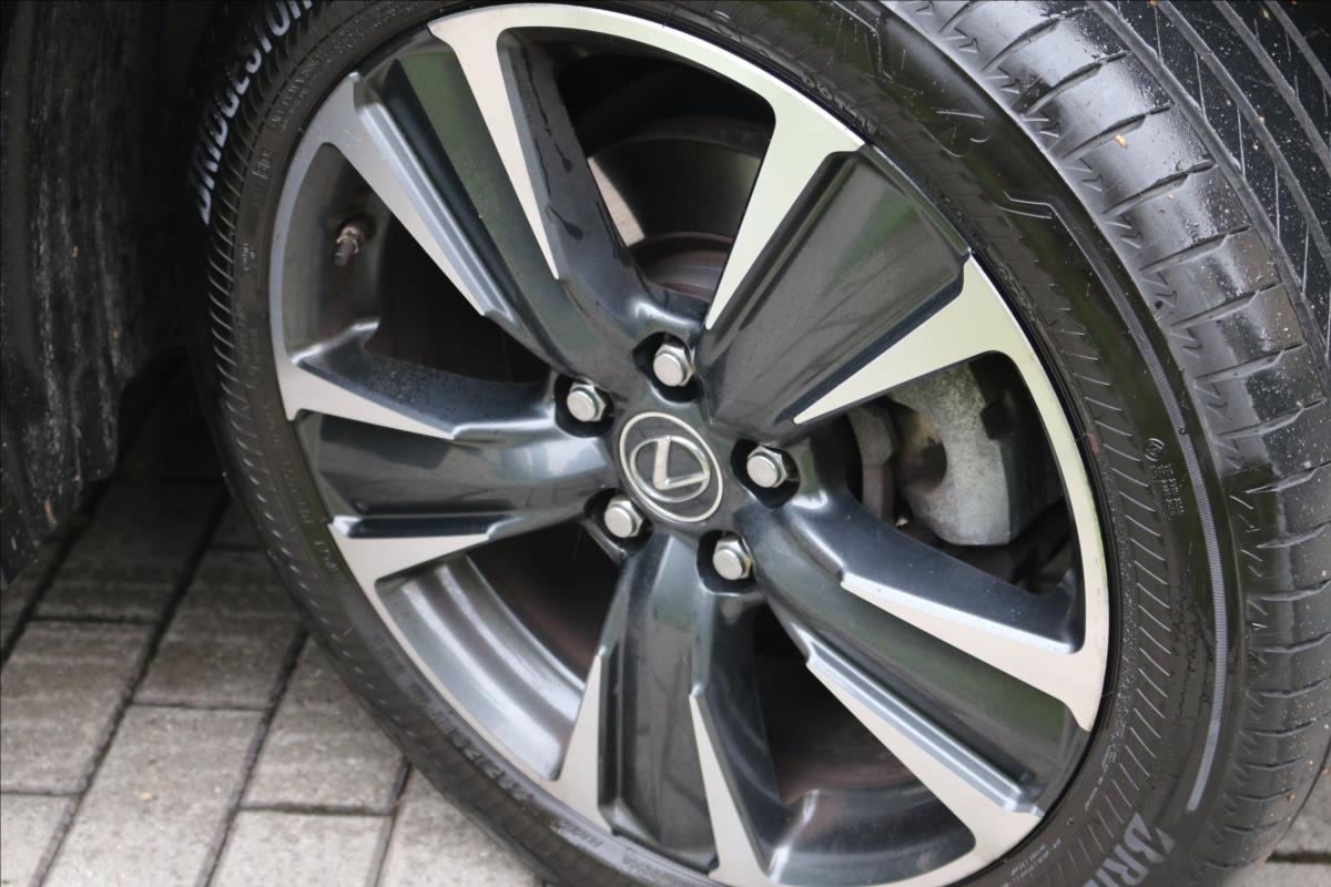 Lexus Auto 2.0 112 kW automatic rok 2023, 43 000 km, Česko — foto 7 z 60