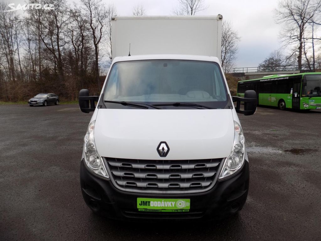 Renault Master 23 2.3 92kw manual rok 2012, 136 200 km, Česko — foto 2 z 38