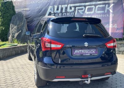 Suzuki SX4 4x4 1.4 rok 2016, 131 000 km, Česko — foto 10 z 44