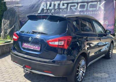 Suzuki SX4 4x4 1.4 rok 2016, 131 000 km, Česko — foto 8 z 44