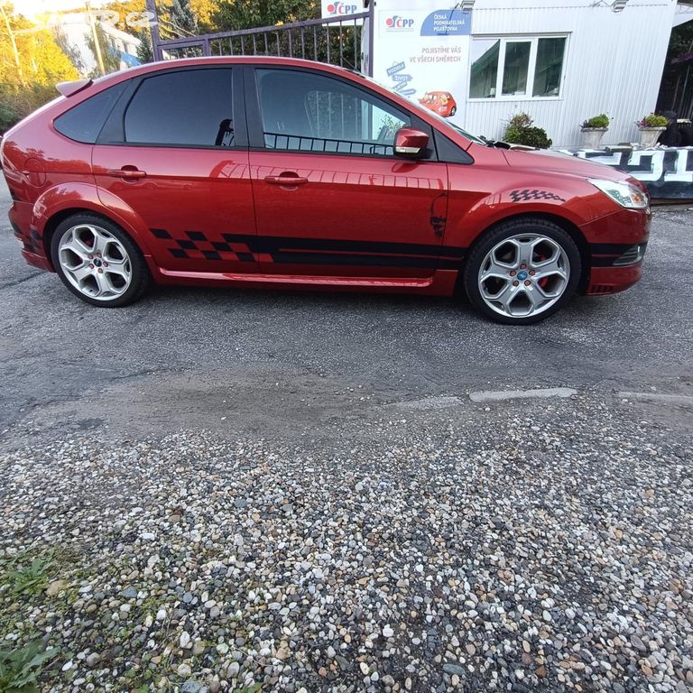 Ford 1.8 rok 2009, 130 000 km, Česko — foto 7 z 52
