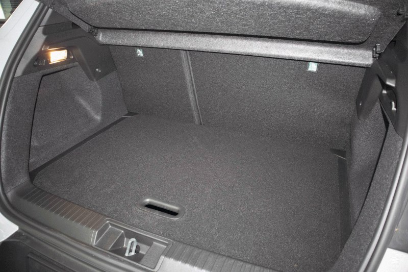 Captur 1,3 103 kW automatic, 3 km, Česko — foto 16 z 60