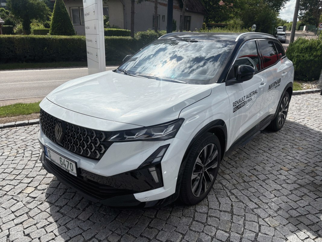 Austral 1,2 146 kW automatic, 1 500 km, Česko — foto 3 z 3