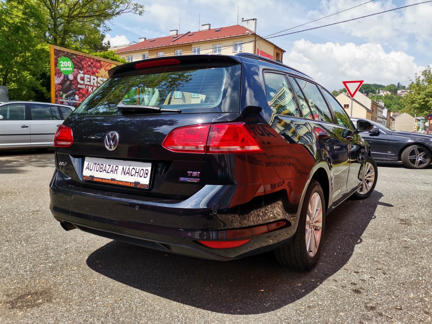 Volkswagen Golf Variant 1 1.2 TSI 77kw manual rok 2014, 187 125 km, Česko — foto 5 z 27