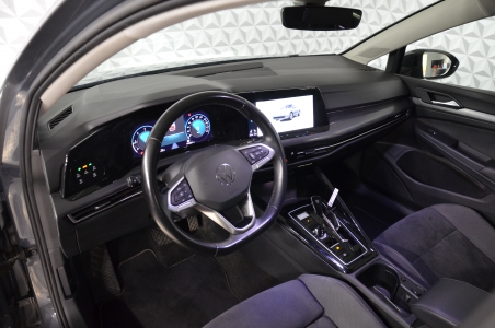 Volkswagen Golf.html 2.0 TDI automat rok 2023, 105 000 km, Česko — foto 9 z 60