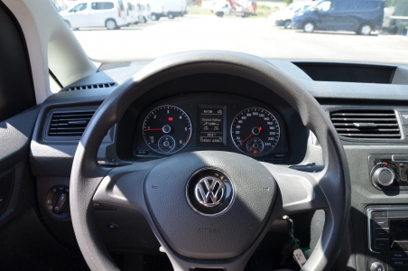 Volkswagen Caddy Max 4x4 2.0 TDI manuál rok 2020, 134 000 km, Česko — foto 11 z 54