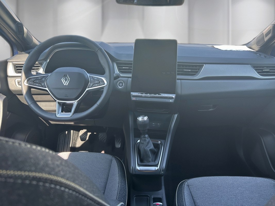 Captur TCe 115 84 kW manual, 5 km, Česko — foto 10 z 12